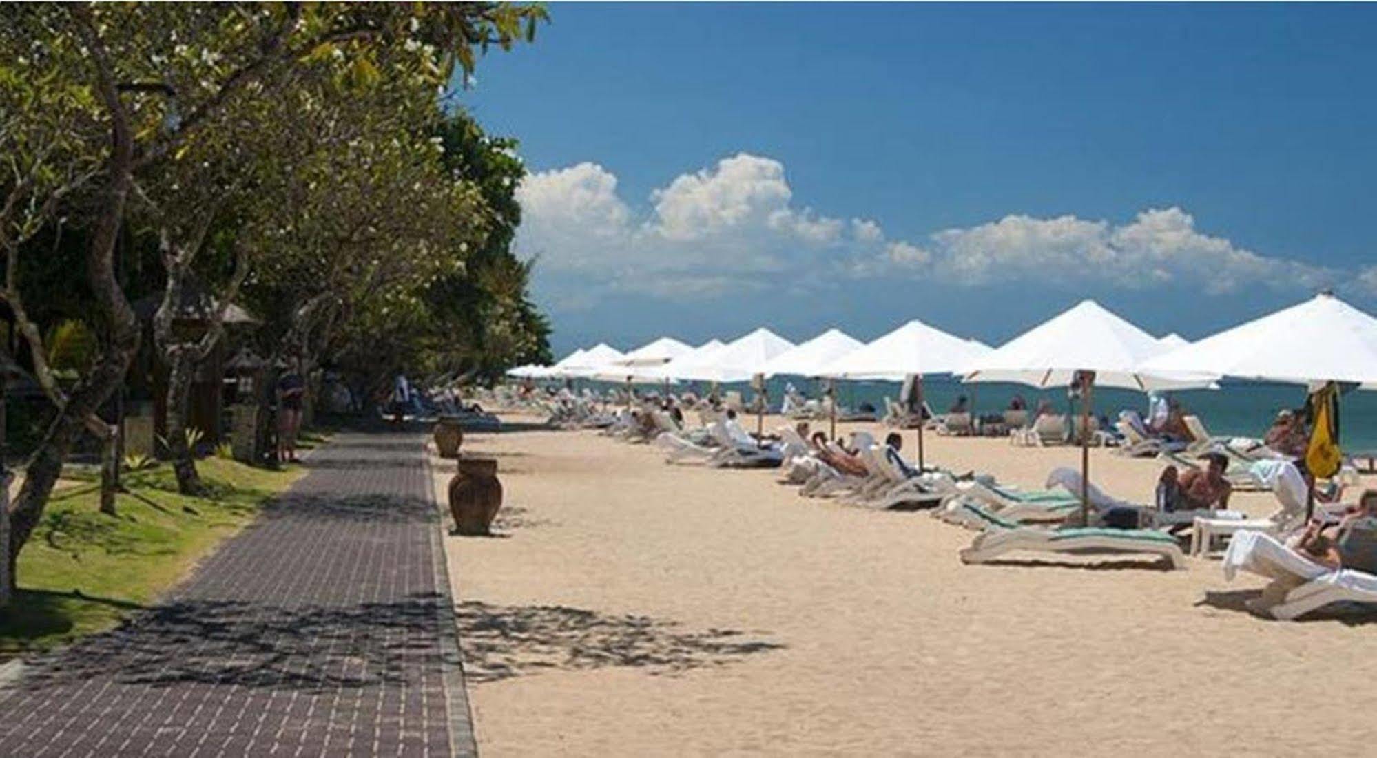 Zuk Hotel Legian Eksteriør bilde